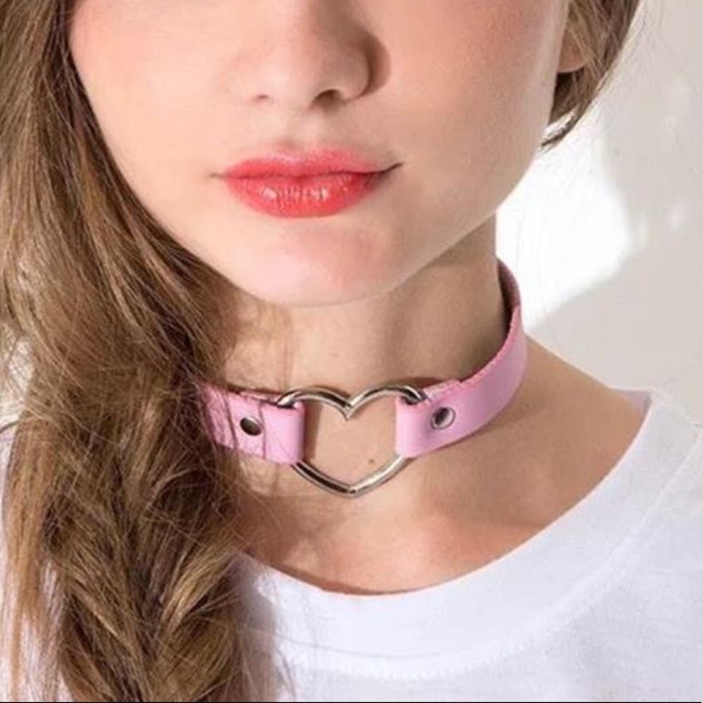 Leather Heart Choker-Pink Color